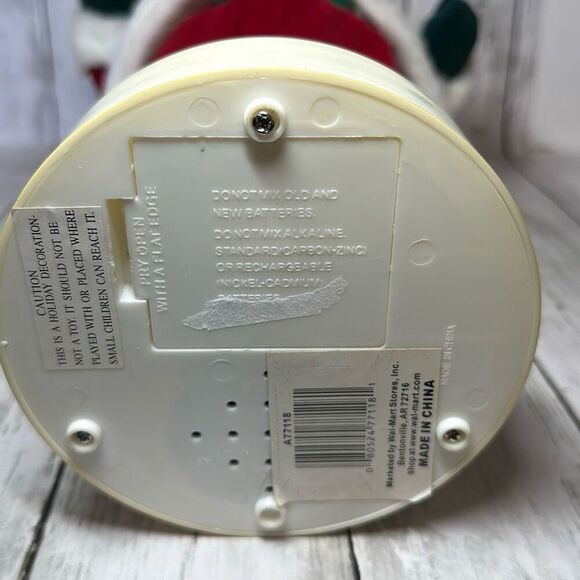 Christmas Animated Music Sound Motion Santa Claus 17” WORKS Holding Ornament - Picture 11 of 11